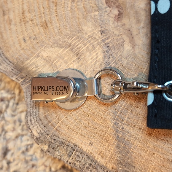 Hipklips Paw Print Bag Wallet Hands-Free Purse - Picture 6 of 9